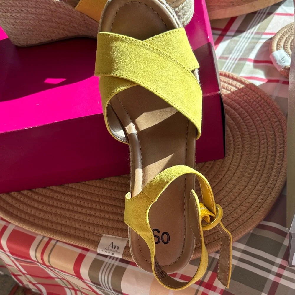 SO Bright Yellow Espadrille Sandals - Picture 4 of 8